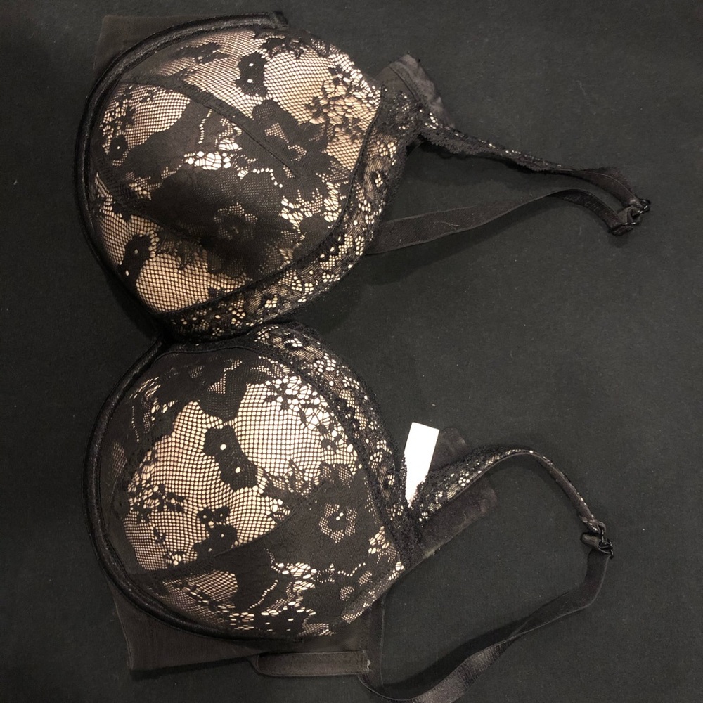 Lane Bryant CACIQUE SEDUCTION BOLD PLUNGE BRA